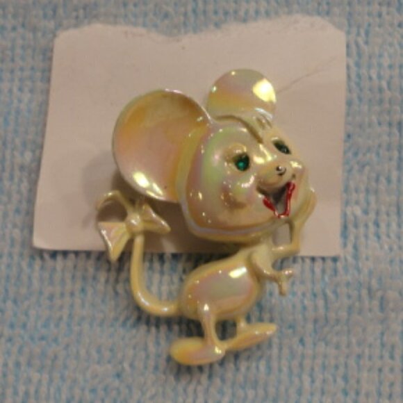 Vintage Enamel Mouse Pair Mice Green Rhinestone Eyes - Picture 7 of 9